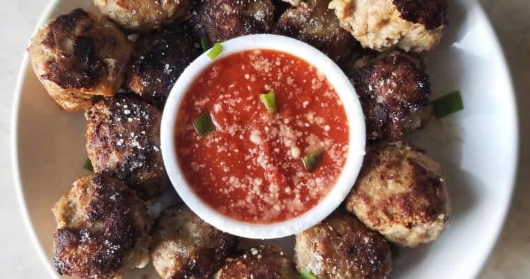 Easy Turkey Meatballs Stuffed with Mozzarella Cheese – Keto, Low carb, GF