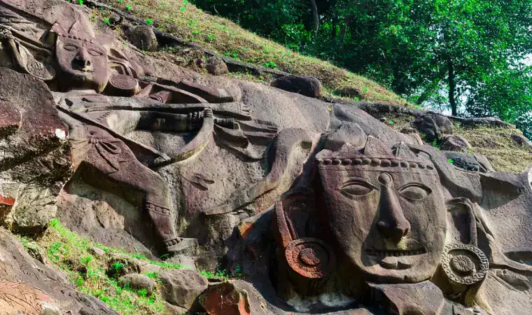 Unakoti