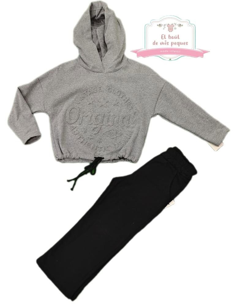 Conjunto algodón sport gris y pantalón negro