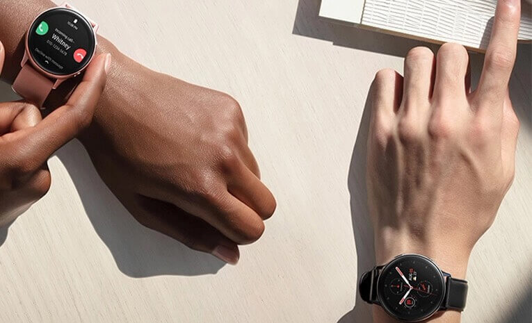 Clean-your-Samsung-Galaxy-Watch-to-Fix-Mic-Issues