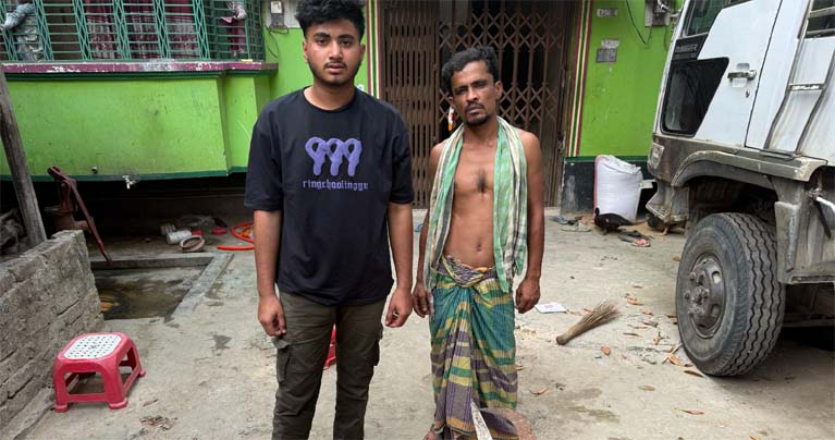সেনা অভিযানে সাঁথিয়ায় অস্ত্রসহ কিশোর গ্যাংয়ের ১ সদস্য গ্রেপ্তার