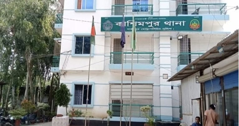 গাজীপুরে এক পরিবারের তিনজনের মরদেহ উদ্ধার