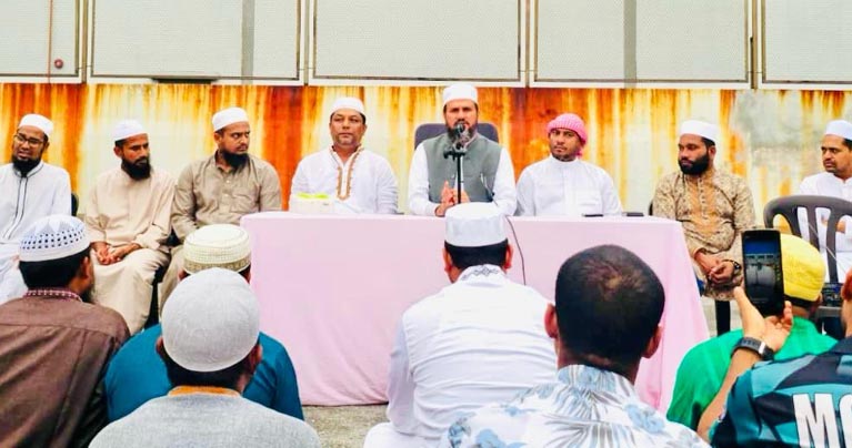 মাওলানা মোস্তাক আহমেদ ফয়েজির (পীর সাহেব নাগাইশ দরবার শরীফ)সপ্নের মসজিদ নির্মাণে অর্থ সহায়তা দিয়েছে মালয়েশিয়া প্রবাসী বাংলাদেশিরা
