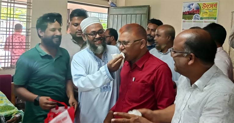 মজিদা আদর্শ ডিগ্রি কলেজের অধ্যক্ষ মো. আবেদ আলীর ৫৮তম জন্মবার্ষিকী উদযাপন