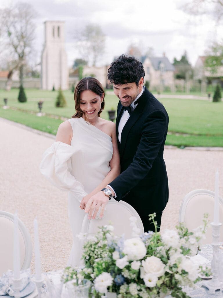 elope in fete cassia thomas
