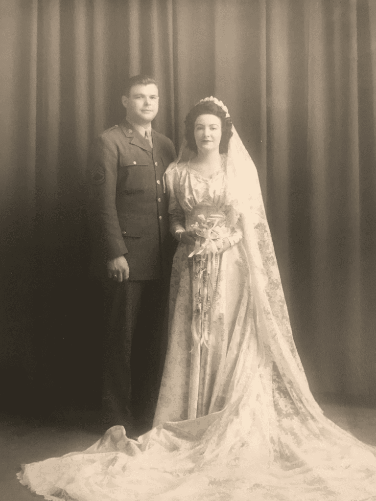ANN  JOHN SENNETT JR