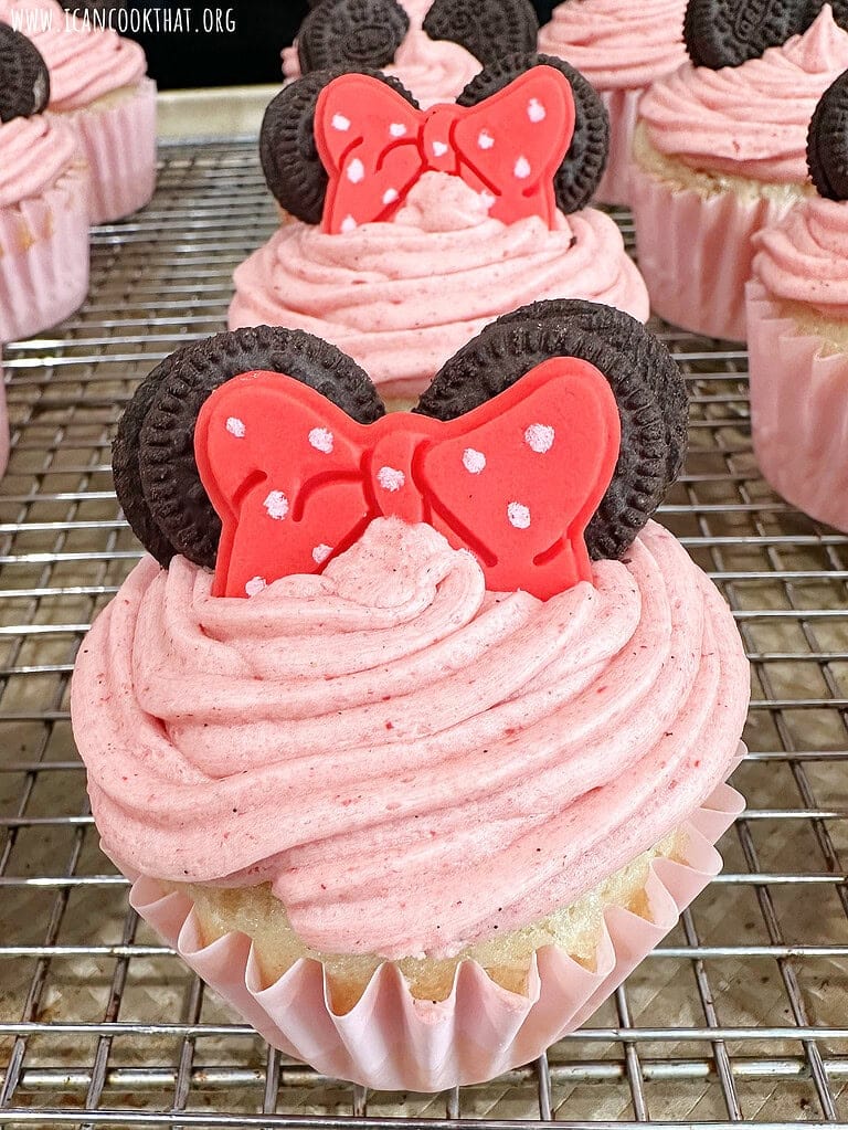 Minnie Cupcakes