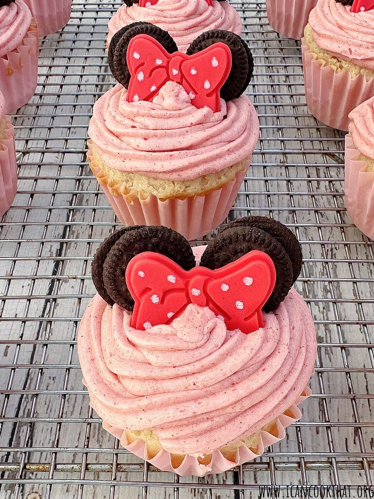 Minnie Cupcakes