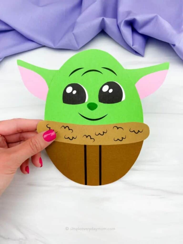 baby yoda Easter egg craft idea