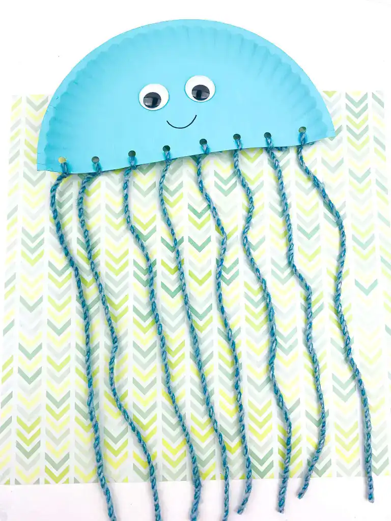 Jelly fish paper plate