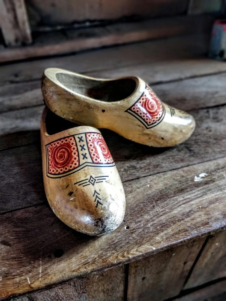 Terliğe Saklı Mektup