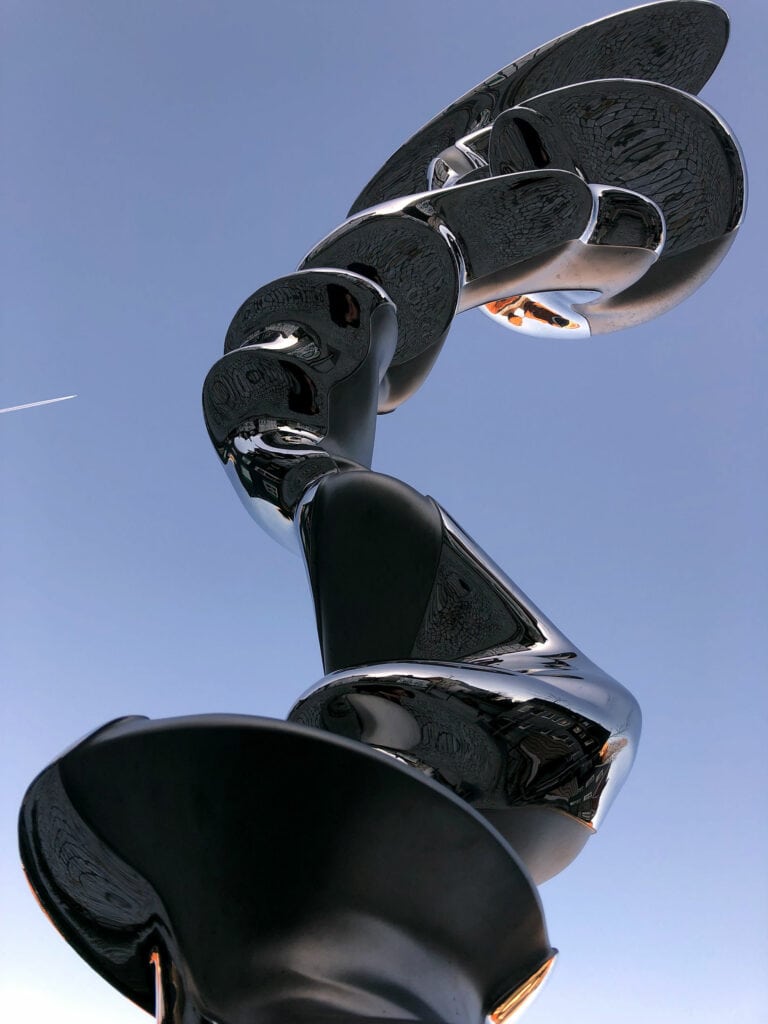 Sir Tony Cragg, Skulptur "Der Pfad" Fotoperspektive
