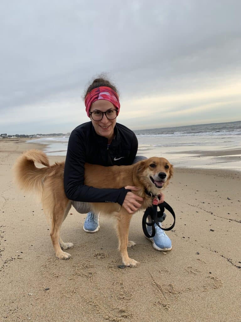 Therapist, Skye Ross, and her dog in Saco, ME. Skye is an EMDR therapist for therapists and healthcare professionals in Maine.
