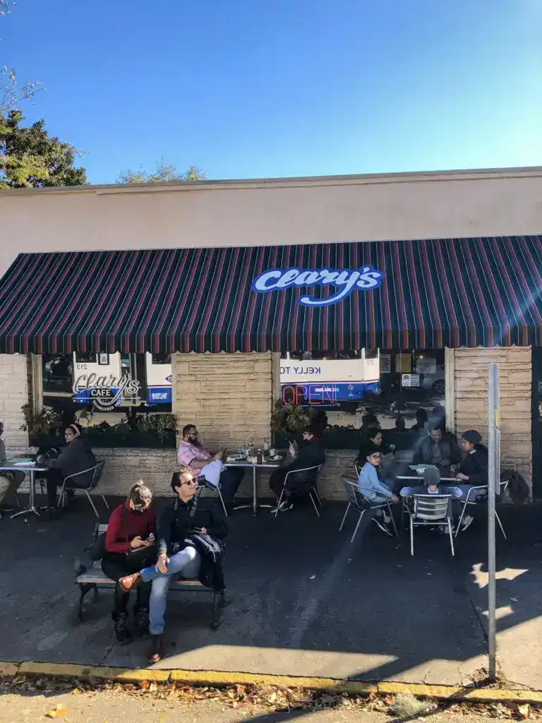 Clarys Restaurant Savannah Georgia