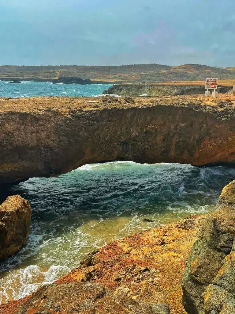 Make Fun Memories When You Travel : Natural Bridge Aruba