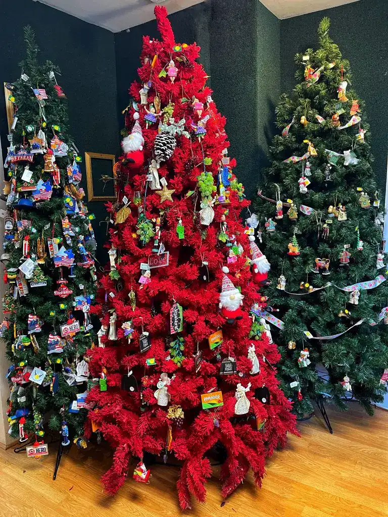 Red Christmas Tree Helen GA
