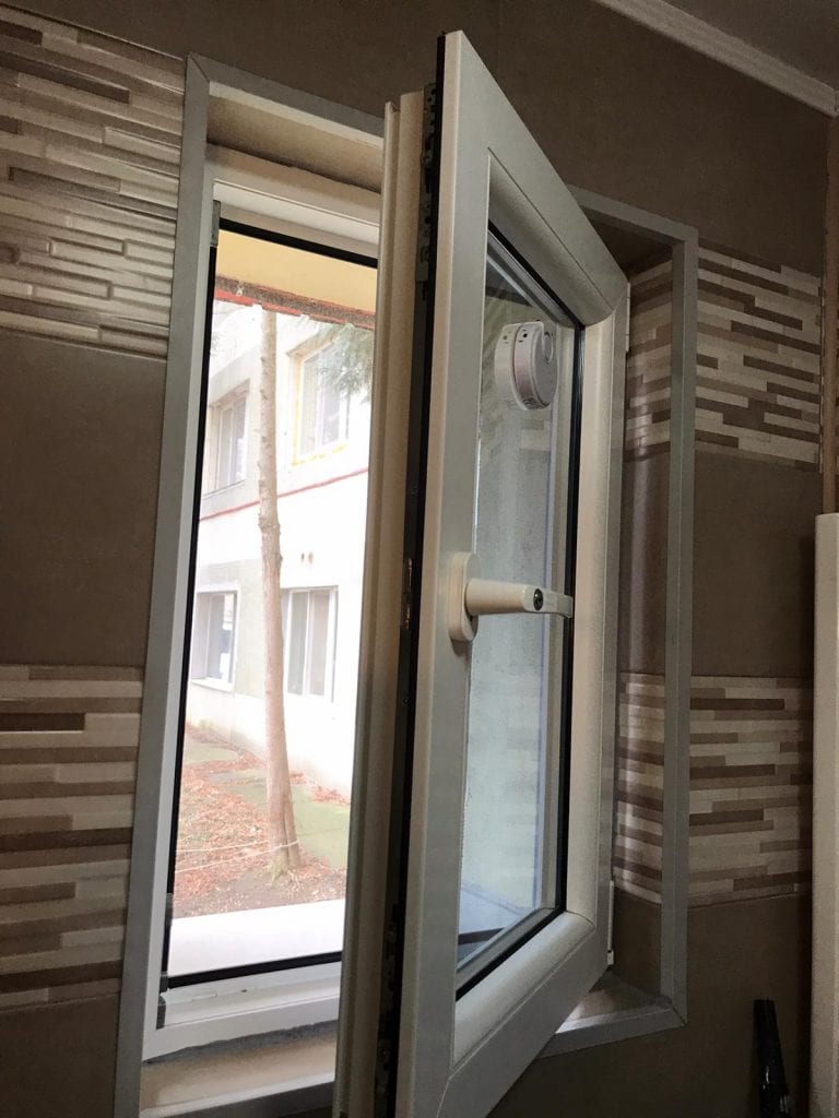 Reparatii usi ferestre termopan - Timisoara si imprejurimi