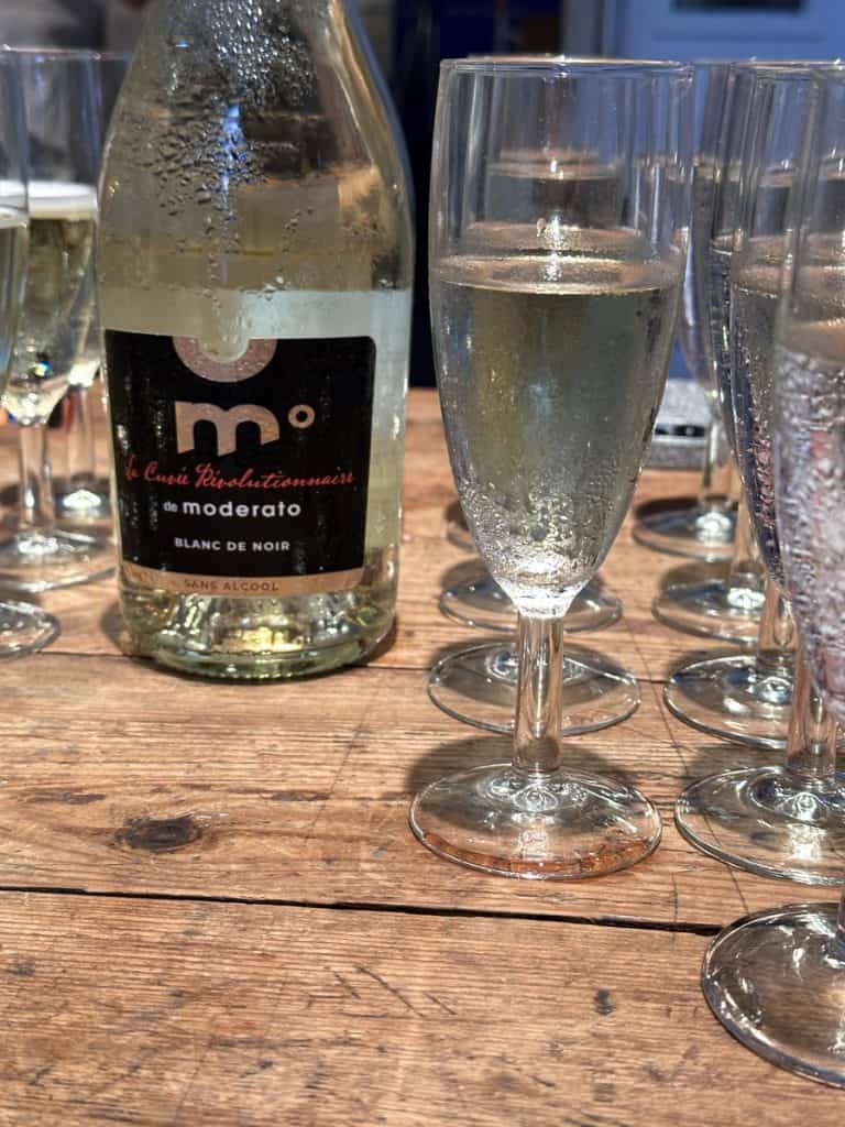 Christmas Lunch with Supermarket Christmas Food and Drink 31 Le Moderato low alcohol sparkling wine