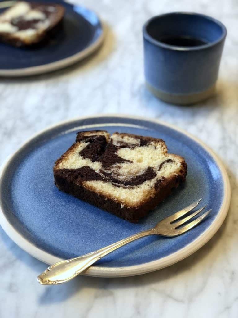 Chocolate and vanilla marble loaf cake 