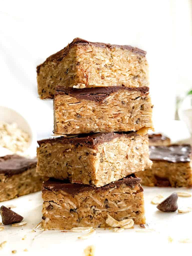 Healthy No Bake Peanut Butter Oatmeal Protein Bars