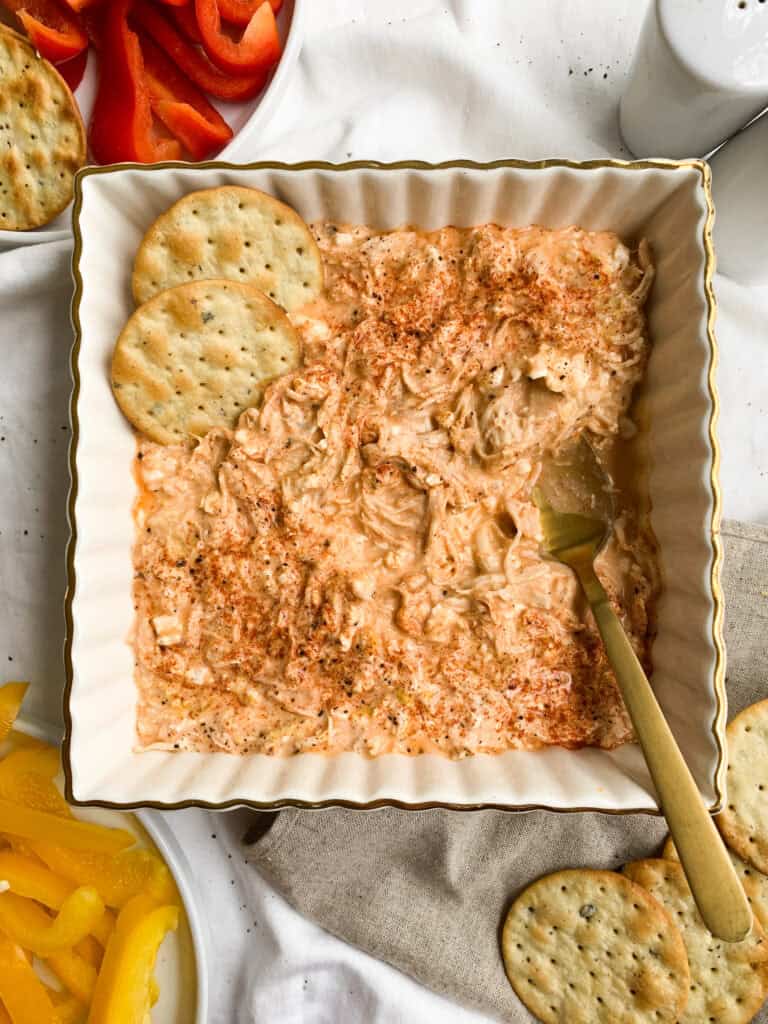 Healthy Cottage Cheese Buffalo Chicken Dip
