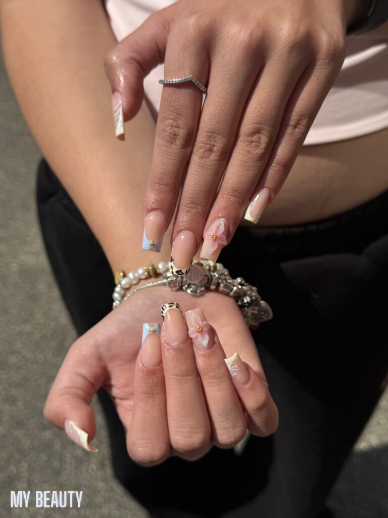 NAIL DESIGN