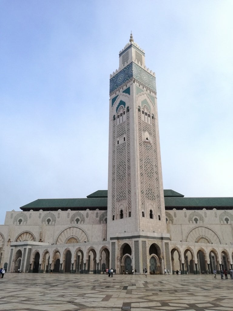 Die Moschee in Casablanca mit ihrer beeindruckenden Minarett