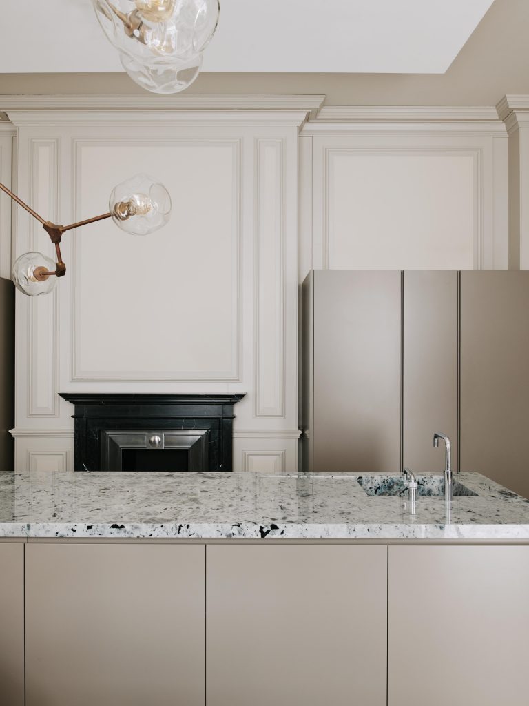 The-Mayfair-Mansion-By-Bergman-Interiors-Is-An-Example-Of-Pure-Contemporary-Luxury_6-768x1024 The-Mayfair-Mansion-By-Bergman-Interiors-Is-An-Example-Of-Pure-Contemporary-Luxury_6-768x1024 The Mayfair Mansion By Bergman Interiors Is An Example Of Pure Contemporary Luxury_6 bergman interiors The Mayfair Mansion By Bergman Interiors Is An Example Of Pure Contemporary Luxury The Mayfair Mansion By Bergman Interiors Is An Example Of Pure Contemporary Luxury 6 768x1024