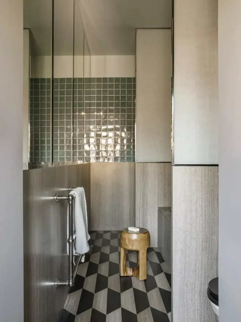 porto town house A 1930s Porto Town House Gets an Eclectic Refresh 10 2 768x1024