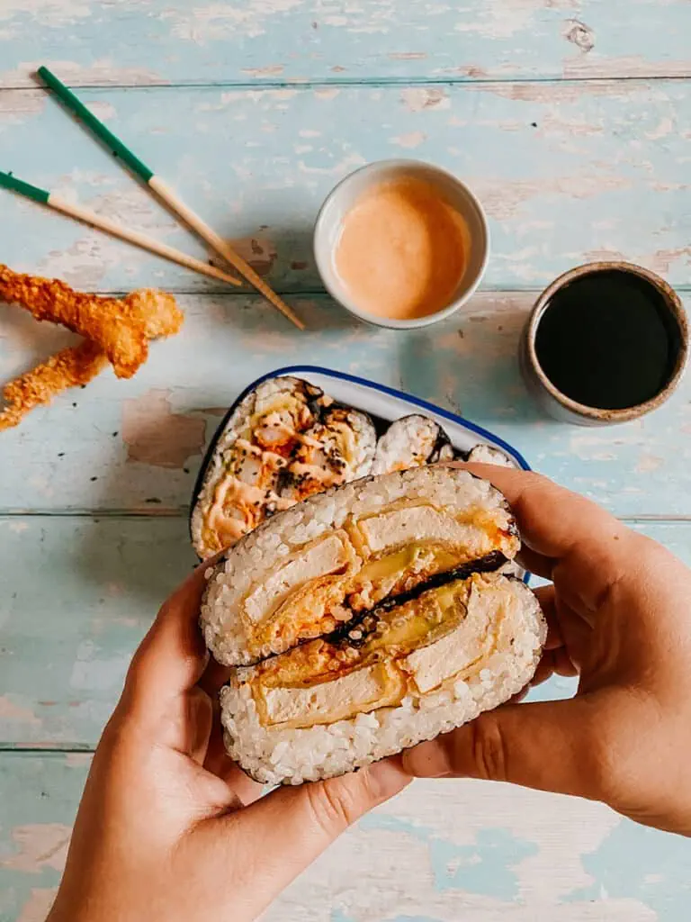 Easy Onigirazu - Japanese Rice Sandwiches 1 onigirazu - vegan crispy tofu & avocado