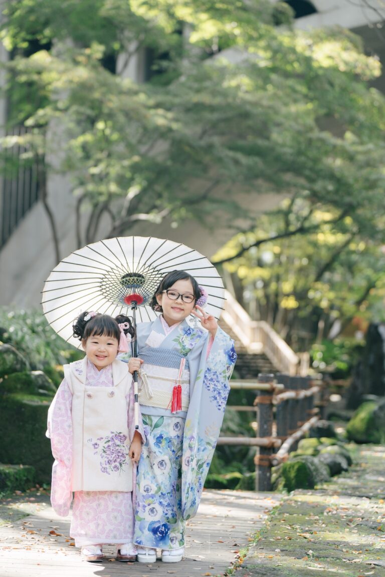 東京・王子神社で3歳と7歳の姉妹の七五三撮影