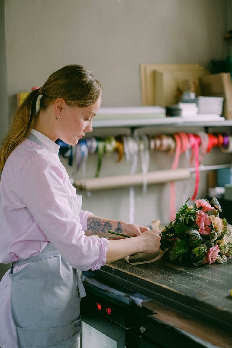 Read more about the article Unveiling the Top Summer Wedding Florist Trends for 2024