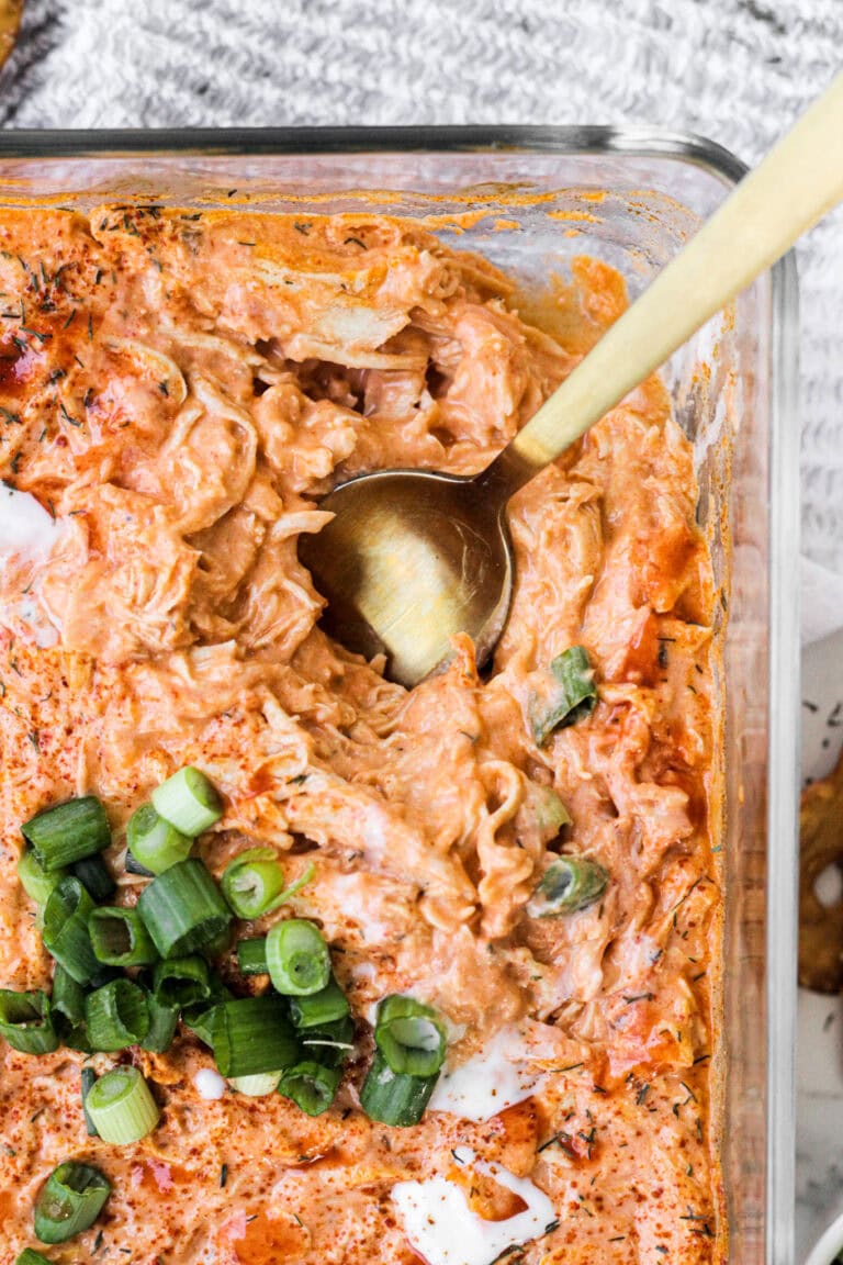 Dairy Free Buffalo Chicken Dip