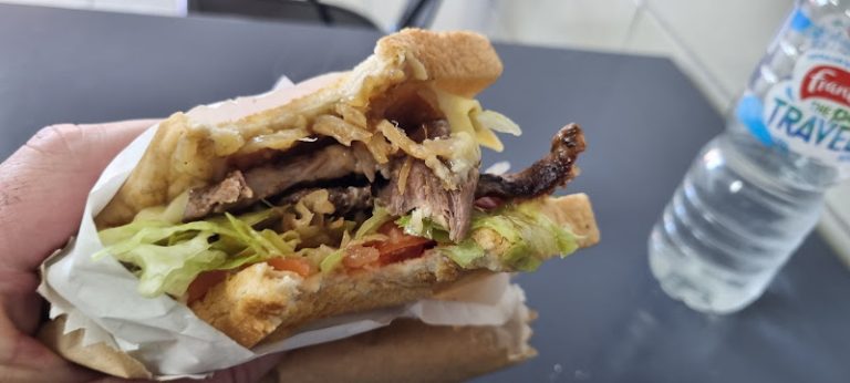 Salt ‘N' Vinegar Fish Chips — fish and chip shop in Keilor Park, Victoria