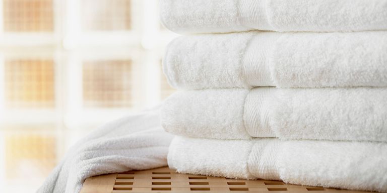 https://sp-ao.shortpixel.ai/client/to_webp,q_glossy,ret_img,w_768,h_384/https://sheetmarket.com/wp-content/uploads/2018/04/micro-cotton-towel-loops.jpg