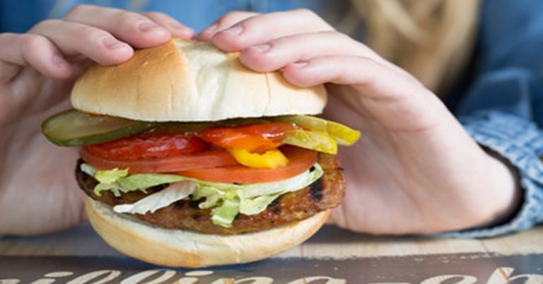 Harvey’s offers FREE burgers celebrating Raptors Championship