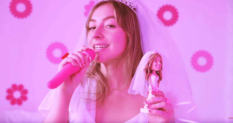 Surging Canadian songstress Devon Cole releases self-love inspired debut EP