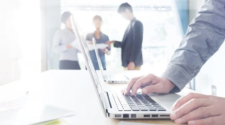 How to Future-Proof Your Website Against Algorithm Changes with an SEO Agency