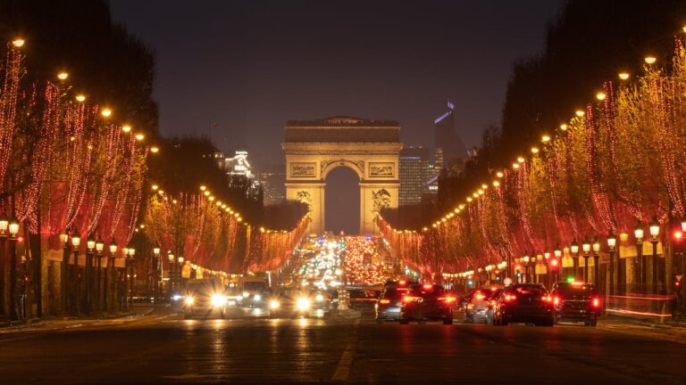 Louer à Paris entre Noël et Nouvel An