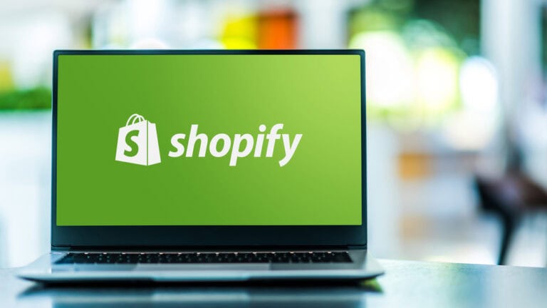 Laptop computer displaying logo of Shopify Inc., a Canadian multinational e-commerce company headquartered in Ottawa, Ontario