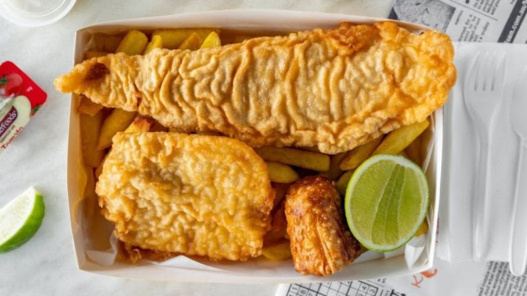 Kingsclere Fish and Chips — fish and chip shop in Keysborough, Victoria