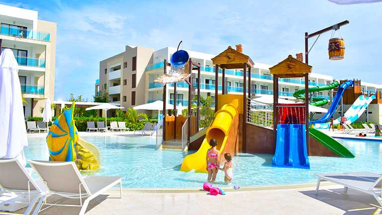 serenade-punta-cana-kids-pool (1)-compressed