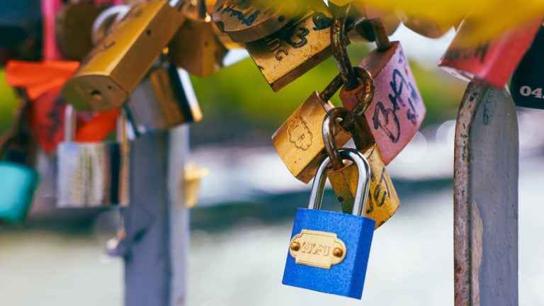 controle de tokens de IA