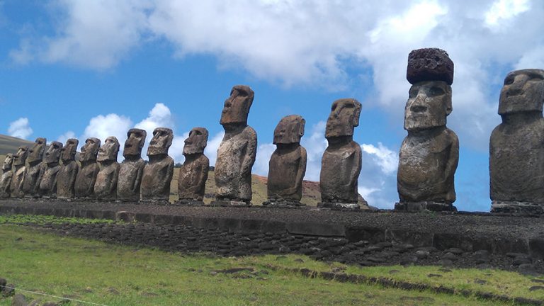 Easter Island – between mystery and political demands