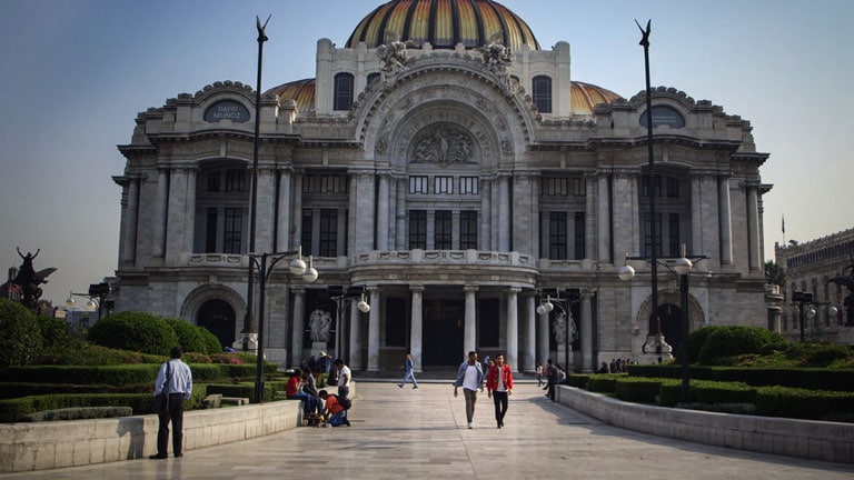 Does Equis – Apply Within “The Luchador”