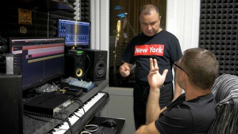 студия звукозаписи Киев studio master, запись песни в студии, запись вокала, обработка вокала, аранжировка на заказ, сведение, мастеринг, подарочный сертификат на запись песни, песня в подарок, звукозапись на выезде, видеосъемка, видеомонтаж, портфолио, цены и услуги, наши контакты, обучение steinberg cubase, Константин Тетруев автор исполнитель, оцифровка видеокассет, наша команда, студія звукозапису Київ studio master, запис пісні в студії, запис вокалу, обробка вокалу, аранжування на замовлення, зведення, мастеринг, подарунковий сертифікат на запис пісні, пісня в подарунок, звукозапис на виїзді, відеозйомка, відеомонтаж, портфоліо, ціни та послуги, наші контакти, навчання steinberg cubase, Костянтин Тетруєв автор виконавець, оцифрування відеокасет, наша команда, Віктор Павлік