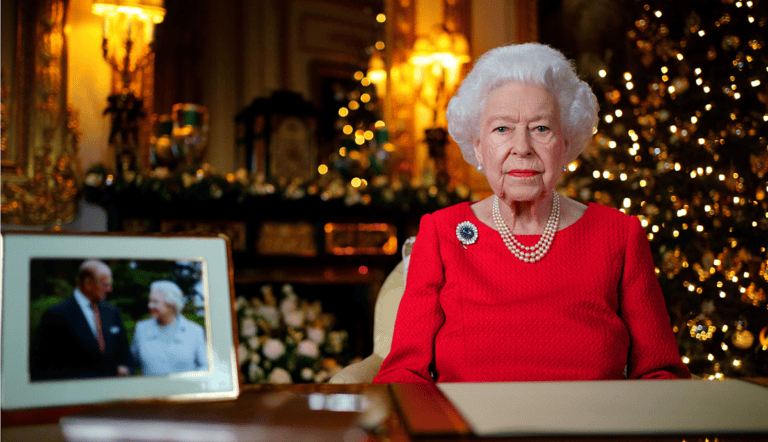 Watch the Queen’s Christmas Speech 2021 – Read very personal transcript of Queen’s Christmas speech