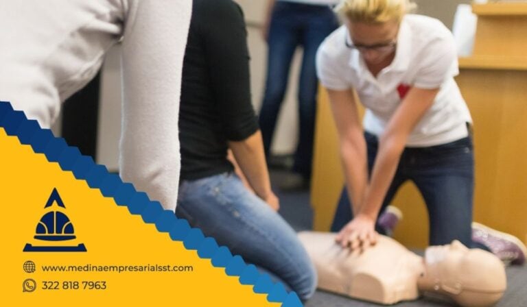 Curso de Primer Respondiente de Medina Empresarial SST. Entrenamiento para actuar a tiempo, evaluar la escena y activar el sistema de emergencias, enfocado en salvar vidas.