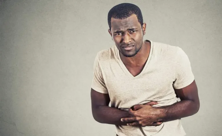 SINDROME DO INTESTINO IRRITAVEL