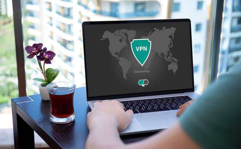 Главное отличие ExpressVPN от Surfshark в цене, Surfshark немного дешевле, чем ExpressVPN.
